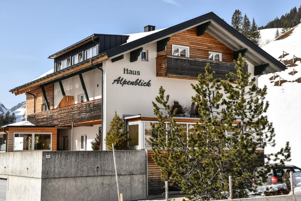 Haus Alpenblick Appartement Schröcken Buitenkant foto