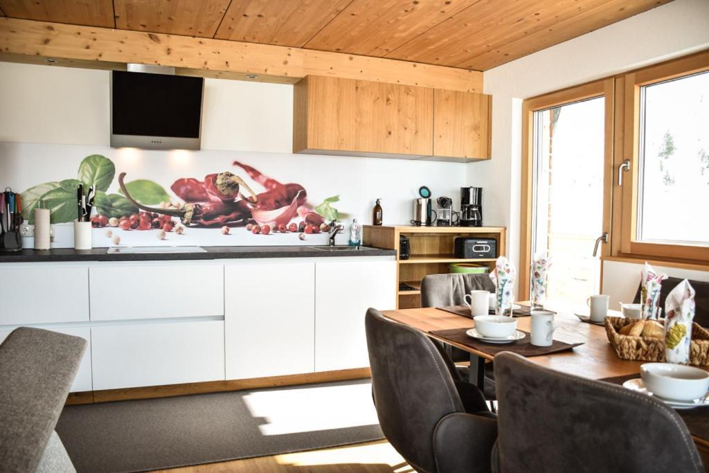 Haus Alpenblick Appartement Schröcken Buitenkant foto