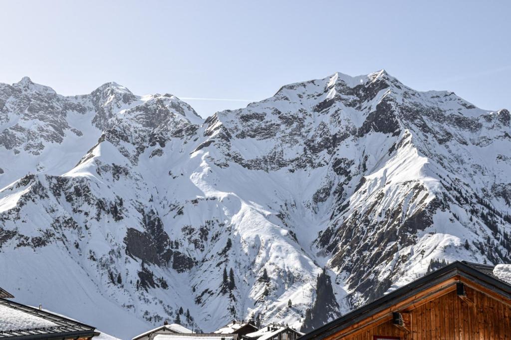 Haus Alpenblick Appartement Schröcken Buitenkant foto
