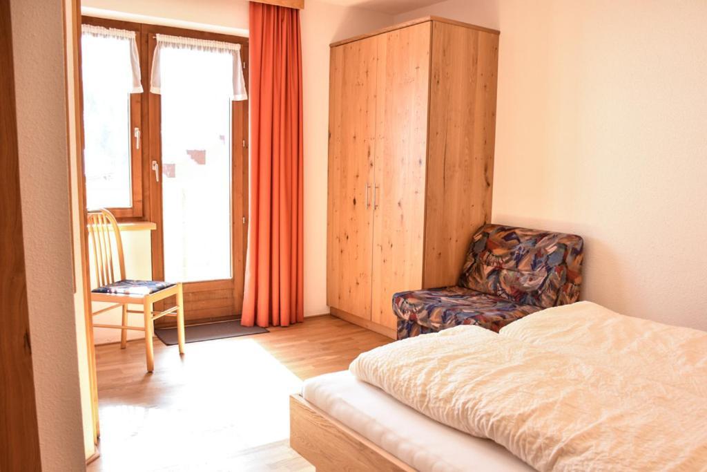 Haus Alpenblick Appartement Schröcken Buitenkant foto