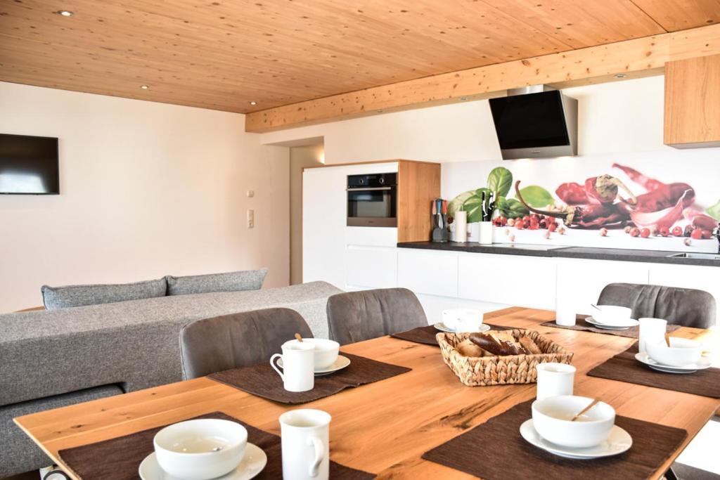 Haus Alpenblick Appartement Schröcken Buitenkant foto